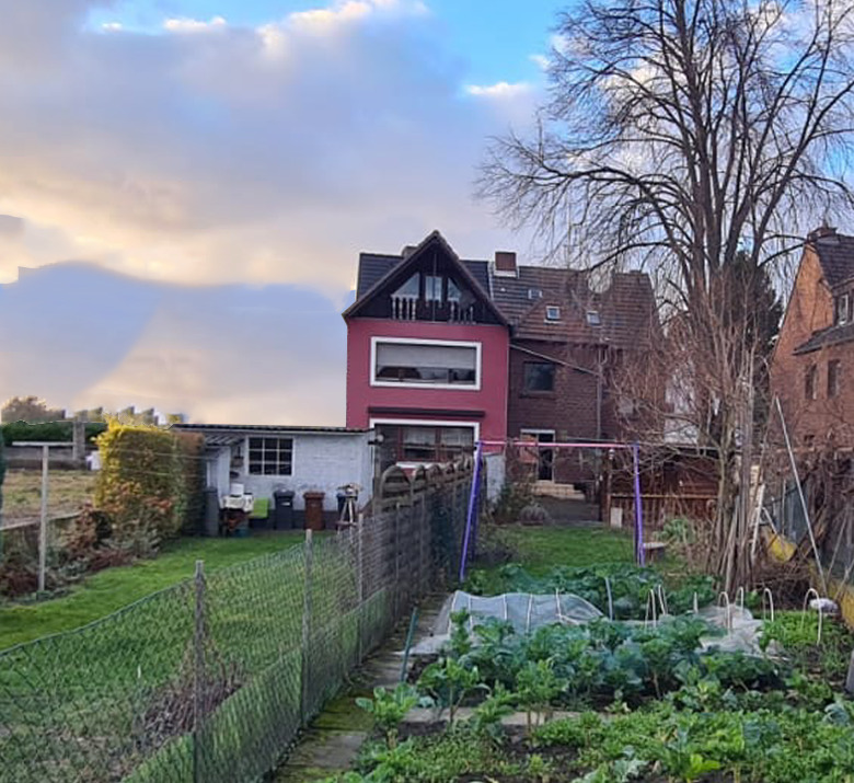 Sanierungsbeduerftiges-Einfalienhaus-in-Huerth